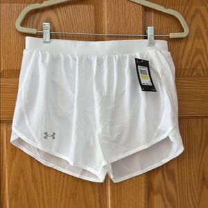NWT Under Armour Women's White Shorts medium